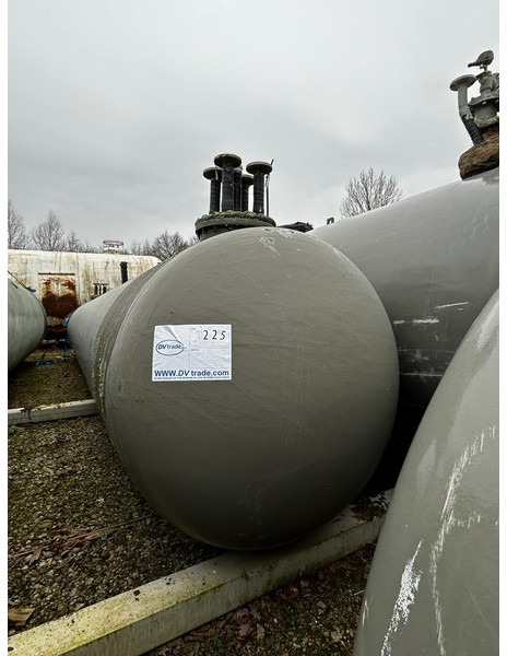 Visser LPG used Tank propaan/ Butaan 20 m3 with 1600 ⌀ Gas, Gaz, LPG Propane, Butane Used gastank ID 1.228 - Üzemanyag tartály - Teherautó: 4 kép. Visser LPG used Tank propaan/ Butaan 20 m3 with 1600 ⌀ Gas, Gaz, LPG Propane, Butane Used gastank ID 1.228 - Üzemanyag tartály - Teherautó: 4 kép.