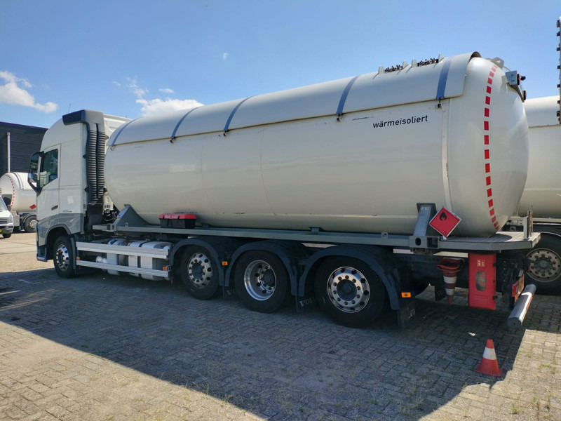 Volvo FH 420 8x2-4 -32791 L Gas tank truck -Gas, Gaz, LPG, GPL, Propane, Butane tank, Gastank ID 2.169 Eurotank, flowmeter, pump - Tartályos teherautó: 2 kép. Volvo FH 420 8x2-4 -32791 L Gas tank truck -Gas, Gaz, LPG, GPL, Propane, Butane tank, Gastank ID 2.169 Eurotank, flowmeter, pump - Tartályos teherautó: 2 kép.