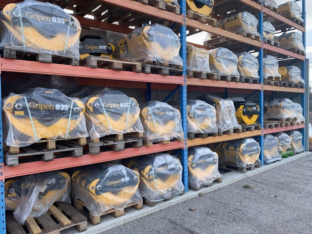 HSP-Gripen STANDARD, HD , BIO - Polip kanál - Erdészeti gép: 2 kép. HSP-Gripen STANDARD, HD , BIO - Polip kanál - Erdészeti gép: 2 kép.