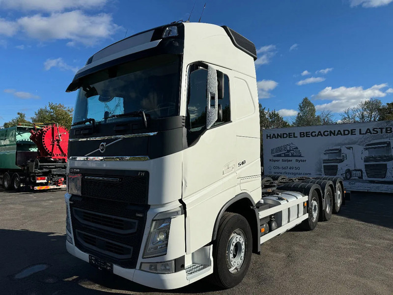 Volvo FH 540 8x2*4, ADR, Chassi (ex. Gas tank-truck), 2018 - Alvaz teherautó: 3 kép. Volvo FH 540 8x2*4, ADR, Chassi (ex. Gas tank-truck), 2018 - Alvaz teherautó: 3 kép.