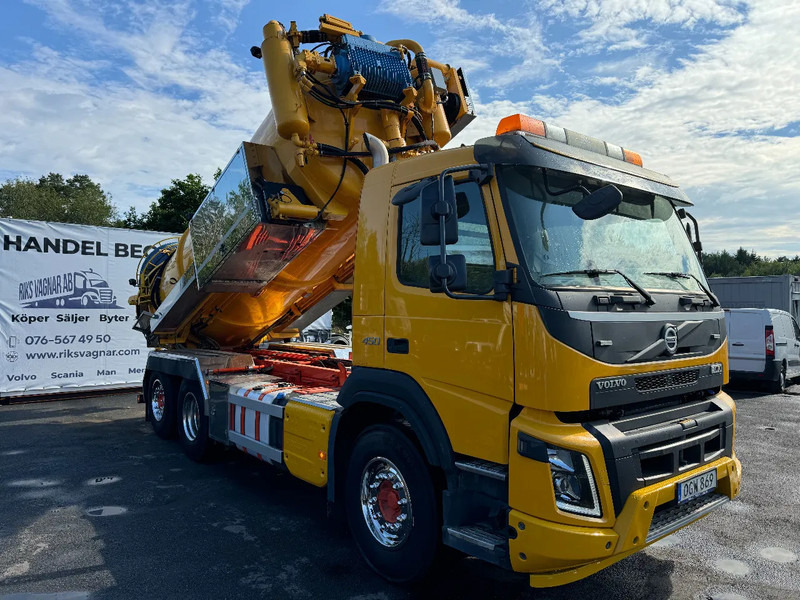 Volvo FMX 450 Combi Vacuum/Pressure 14m3 (1,5 + 12,5m3), 2017 - Szippantós autó: 1 kép. Volvo FMX 450 Combi Vacuum/Pressure 14m3 (1,5 + 12,5m3), 2017 - Szippantós autó: 1 kép.
