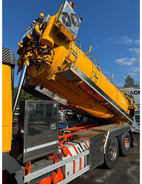 Volvo FMX 450 Combi Vacuum/Pressure 14m3 (1,5 + 12,5m3), 2017 - Szippantós autó: 3 kép. Volvo FMX 450 Combi Vacuum/Pressure 14m3 (1,5 + 12,5m3), 2017 - Szippantós autó: 3 kép.