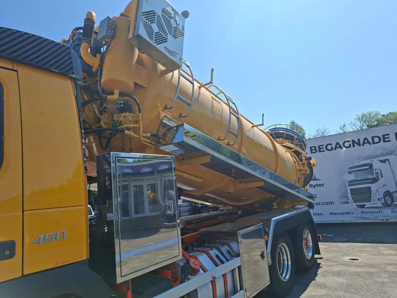 Volvo FMX 450 Combi Vacuum/Pressure 14m3 (1,5 + 12,5m3), 2017 - Szippantós autó: 4 kép. Volvo FMX 450 Combi Vacuum/Pressure 14m3 (1,5 + 12,5m3), 2017 - Szippantós autó: 4 kép.
