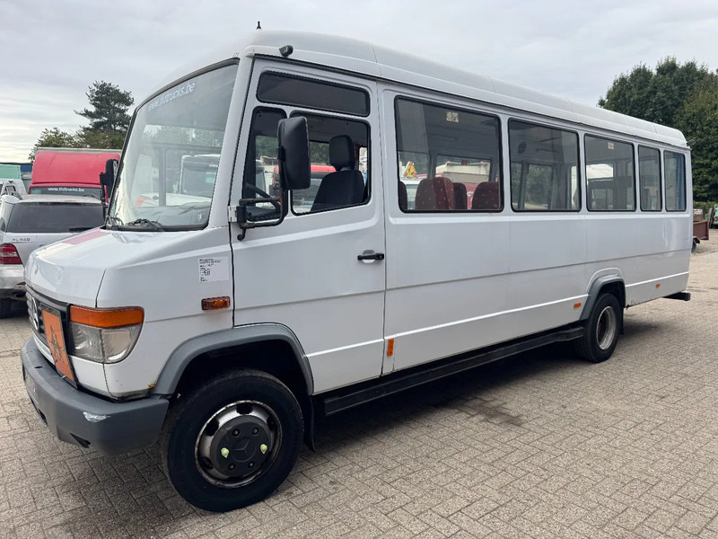 Mercedes-Benz 0815 - Busz: 1 kép. Mercedes-Benz 0815 - Busz: 1 kép.