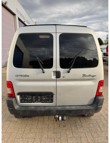 Citroën Berlingo **AIRCO-EURO4** - Kis furgon: 5 kép. Citroën Berlingo **AIRCO-EURO4** - Kis furgon: 5 kép.