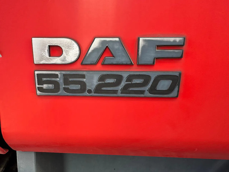 Dobozos felépítményű teherautó DAF LF 55.220 **MANUAL GEARBOX-EURO 4**: 15 kép.