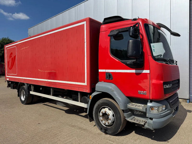 DAF LF 55 **EURO 5-MANUAL GEARBOX-BELGIAN TRUCK** - Dobozos felépítményű teherautó: 3 kép. DAF LF 55 **EURO 5-MANUAL GEARBOX-BELGIAN TRUCK** - Dobozos felépítményű teherautó: 3 kép.