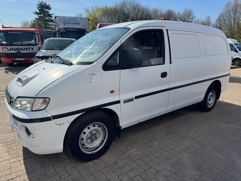 Hyundai H200 - Furgon: 1 kép. Hyundai H200 - Furgon: 1 kép.