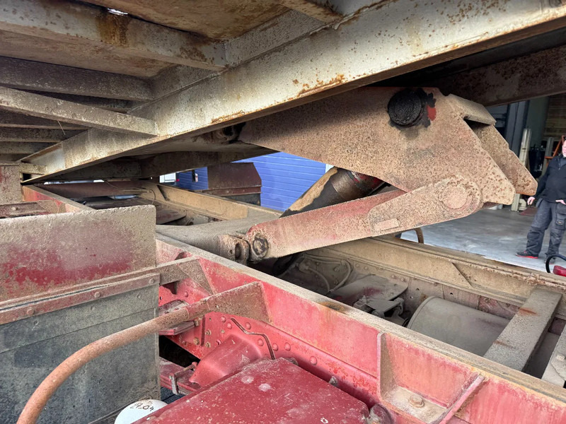 Iveco Eurocargo **120E15-6CYL-FULL STEEL** - Billenőplatós teherautó: 5 kép. Iveco Eurocargo **120E15-6CYL-FULL STEEL** - Billenőplatós teherautó: 5 kép.