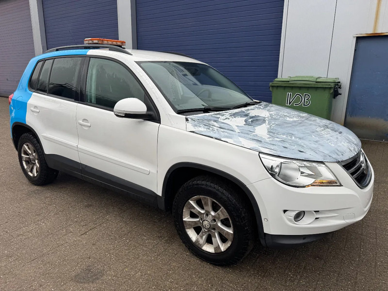 Volkswagen Tiguan **2.0TDI-VAN-EURO 4** - Kisteherautó: 3 kép. Volkswagen Tiguan **2.0TDI-VAN-EURO 4** - Kisteherautó: 3 kép.
