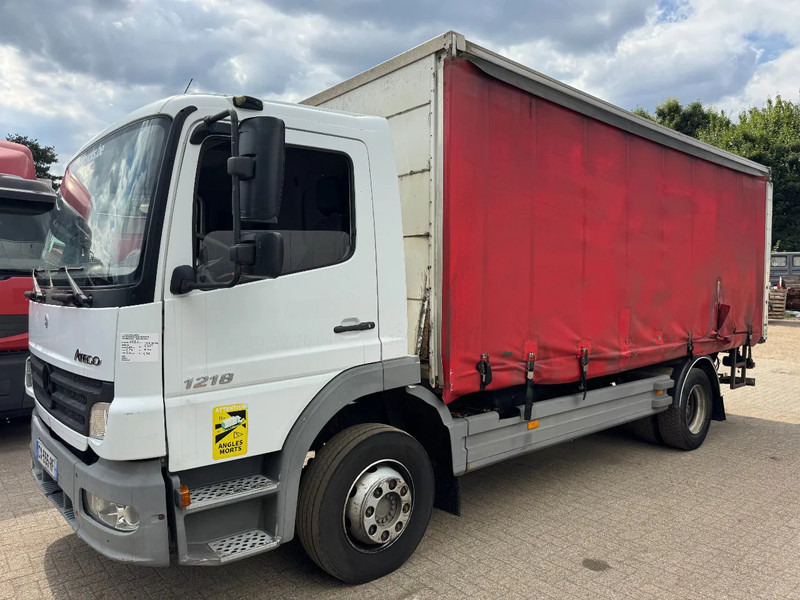Mercedes-Benz Atego 1218 **FULL STEEL-SUSPENSION LAMES** - Ponyvás teherautó: 1 kép. Mercedes-Benz Atego 1218 **FULL STEEL-SUSPENSION LAMES** - Ponyvás teherautó: 1 kép.