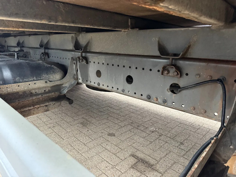 Mercedes-Benz Atego 1223 **FULL STEEL SUSPENSION-FRENCH TRUCK** - Dobozos felépítményű teherautó: 4 kép. Mercedes-Benz Atego 1223 **FULL STEEL SUSPENSION-FRENCH TRUCK** - Dobozos felépítményű teherautó: 4 kép.