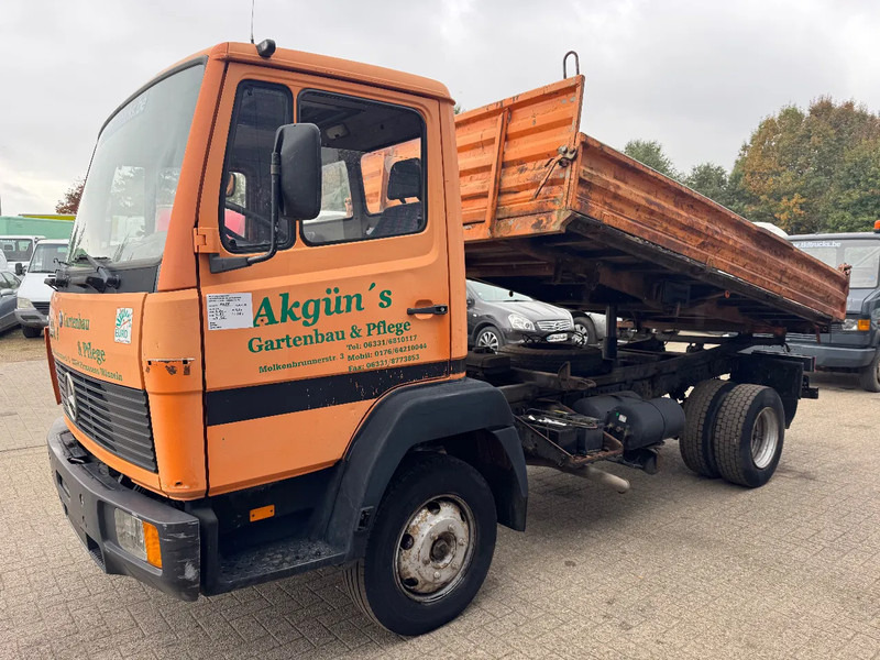 Mercedes-Benz LK 814 **GERMAN TRUCK-FULL STEEL-4CYL** - Billenőplatós teherautó: 1 kép. Mercedes-Benz LK 814 **GERMAN TRUCK-FULL STEEL-4CYL** - Billenőplatós teherautó: 1 kép.