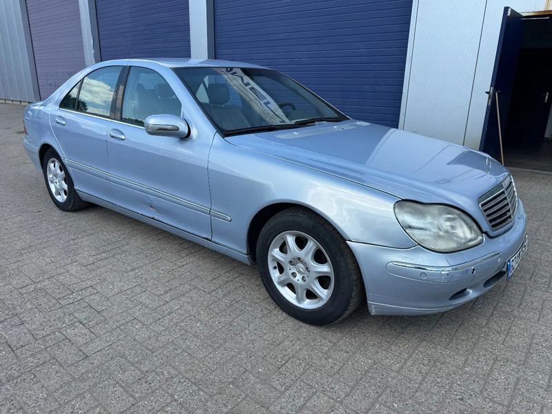 Mercedes-Benz S-Klasse **S320-EXPORT** - Szedán: 3 kép. Mercedes-Benz S-Klasse **S320-EXPORT** - Szedán: 3 kép.