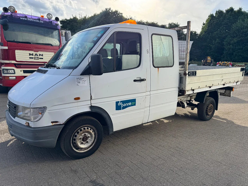 Mercedes-Benz Sprinter **212D-5CYL-BELGIAN VAN-AIRCO** - Platós kisteherautó, Duplakabinos kisteherautó: 1 kép. Mercedes-Benz Sprinter **212D-5CYL-BELGIAN VAN-AIRCO** - Platós kisteherautó, Duplakabinos kisteherautó: 1 kép.