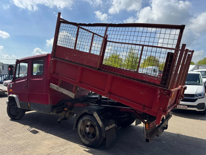 Mercedes-Benz VARIO **814-BENNE-TIPPER** - Billenőplatós teherautó: 5 kép. Mercedes-Benz VARIO **814-BENNE-TIPPER** - Billenőplatós teherautó: 5 kép.