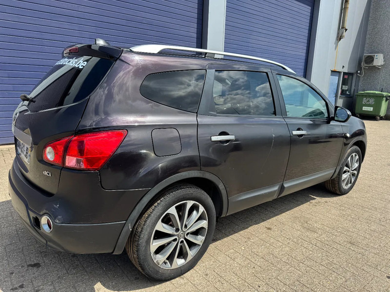 Nissan QASHQAI+2 **DCI-AIRCO-7SEATS** - Terepjáró/ SUV: 4 kép. Nissan QASHQAI+2 **DCI-AIRCO-7SEATS** - Terepjáró/ SUV: 4 kép.