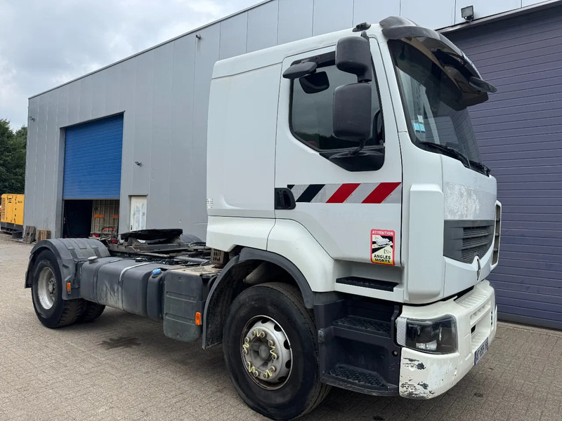 Renault Lander 460 **PTO-INTARDER** - Nyergesvontató: 3 kép. Renault Lander 460 **PTO-INTARDER** - Nyergesvontató: 3 kép.