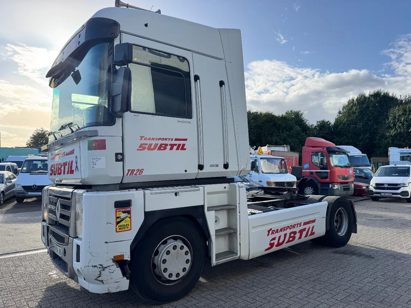 Renault Magnum 480 **FRENCH TRUCK-AIRCO** - Nyergesvontató: 1 kép. Renault Magnum 480 **FRENCH TRUCK-AIRCO** - Nyergesvontató: 1 kép.