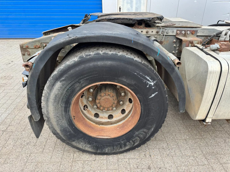 Volvo F 12.360 **ORIGINAL FRENCH TRUCK** - Nyergesvontató: 5 kép. Volvo F 12.360 **ORIGINAL FRENCH TRUCK** - Nyergesvontató: 5 kép.