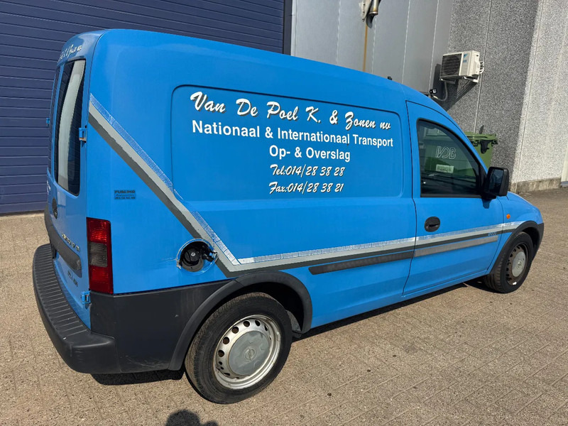 Opel Combo **1700DIESEL** - Kis furgon: 4 kép. Opel Combo **1700DIESEL** - Kis furgon: 4 kép.