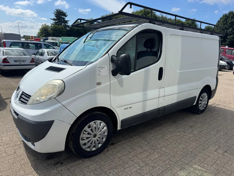 Renault Trafic **DCI115-AC** - Kis furgon: 1 kép. Renault Trafic **DCI115-AC** - Kis furgon: 1 kép.