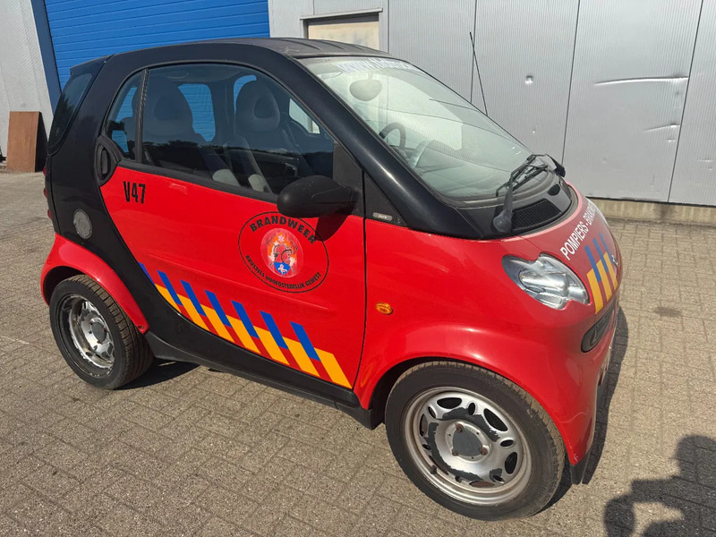 Smart Fortwo **AIRCO-CLIME-AUTOMATIC** - Autó: 3 kép. Smart Fortwo **AIRCO-CLIME-AUTOMATIC** - Autó: 3 kép.