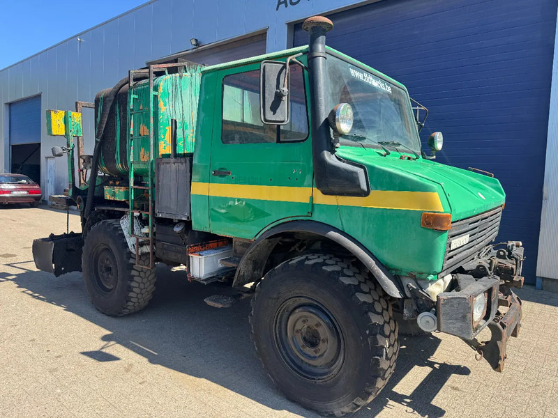 Unimog 424 **BITUMTANK-GOUDRONEUSE** - Teherautó: 3 kép. Unimog 424 **BITUMTANK-GOUDRONEUSE** - Teherautó: 3 kép.