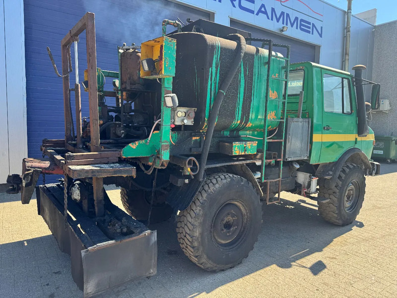 Unimog 424 **BITUMTANK-GOUDRONEUSE** - Teherautó: 4 kép. Unimog 424 **BITUMTANK-GOUDRONEUSE** - Teherautó: 4 kép.