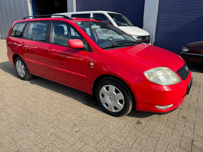 Toyota Corolla 2,0D-AC-CLIME** - Autó: 3 kép. Toyota Corolla 2,0D-AC-CLIME** - Autó: 3 kép.