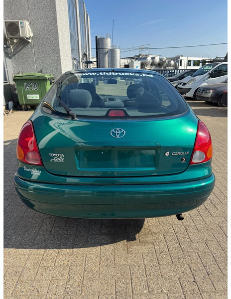 Toyota Corolla **5DOORS-PETROL-BELGIAN CAR-1A** - Szedán: 5 kép. Toyota Corolla **5DOORS-PETROL-BELGIAN CAR-1A** - Szedán: 5 kép.