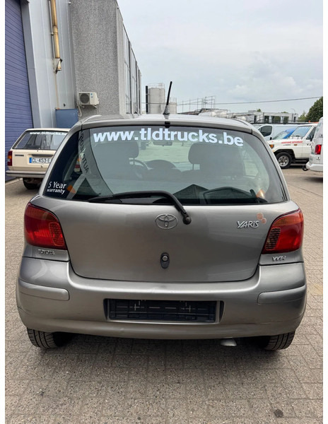 Toyota Yaris **5DOORS-PETROL-BELGIAN CAR-AIRCO** - Hatchback: 5 kép. Toyota Yaris **5DOORS-PETROL-BELGIAN CAR-AIRCO** - Hatchback: 5 kép.
