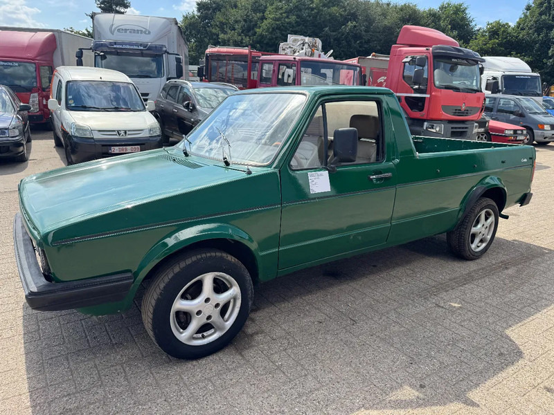 Volkswagen Caddy MK1 **DIESEL** - Pickup: 2 kép. Volkswagen Caddy MK1 **DIESEL** - Pickup: 2 kép.
