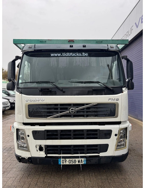 Volvo FM 9.260 **MANUAL GEARBOX-FRENCH ORIGINE** - Platós teherautó: 2 kép. Volvo FM 9.260 **MANUAL GEARBOX-FRENCH ORIGINE** - Platós teherautó: 2 kép.