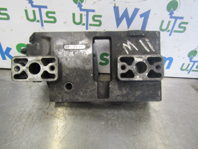 CUMMINS M11 OIL FLTER HOUSING P/NO 3102774 - Motor és alkatrészek - Teherautó: 1 kép. CUMMINS M11 OIL FLTER HOUSING P/NO 3102774 - Motor és alkatrészek - Teherautó: 1 kép.