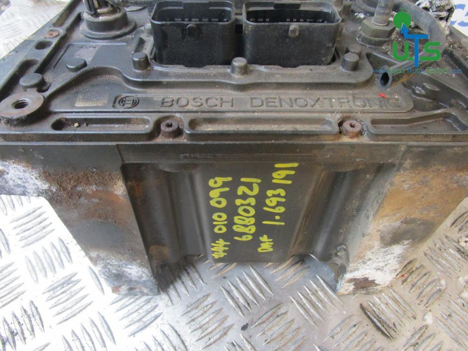 DAF CF / XF EURO 5 ADBLUE PUMP BOSCH PART NO 0444010099 - Üzemanyagrendszer - Teherautó: 3 kép. DAF CF / XF EURO 5 ADBLUE PUMP BOSCH PART NO 0444010099 - Üzemanyagrendszer - Teherautó: 3 kép.