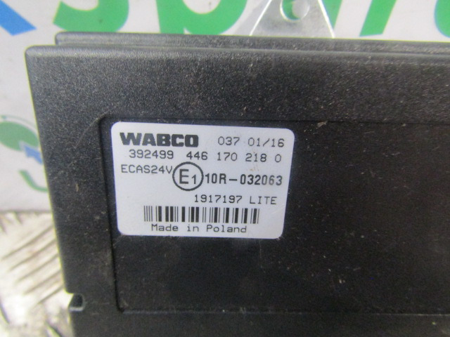 DAF LF 220 EURO 6 ECAS ECU WABCO P/NO 4461702180/ DAF NO 1917197 - ECU - Teherautó: 2 kép. DAF LF 220 EURO 6 ECAS ECU WABCO P/NO 4461702180/ DAF NO 1917197 - ECU - Teherautó: 2 kép.