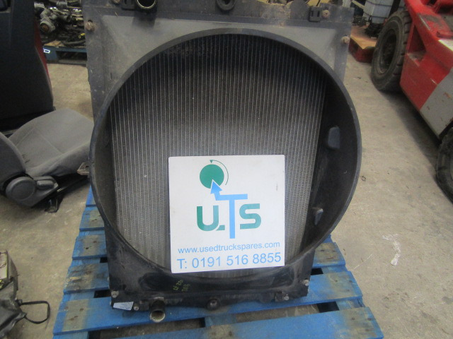 DAF LF 220 RADIATOR P/NO AENC323 - Radiátor - Teherautó: 1 kép. DAF LF 220 RADIATOR P/NO AENC323 - Radiátor - Teherautó: 1 kép.