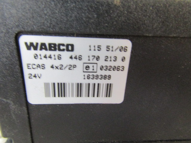 DAF XF 105 WABCO ECAS 4X2 ECU P/NO 4461702130 - ECU - Teherautó: 2 kép. DAF XF 105 WABCO ECAS 4X2 ECU P/NO 4461702130 - ECU - Teherautó: 2 kép.