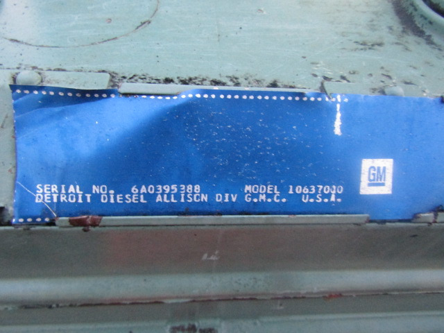 DETROIT 6-71 MODEL/1063-7000 SERIES SERIAL NO 6A-395388 310HP - Motor - Teherautó: 3 kép. DETROIT 6-71 MODEL/1063-7000 SERIES SERIAL NO 6A-395388 310HP - Motor - Teherautó: 3 kép.