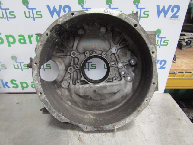 HINO 300 SERIES (N04C) FLYWHEEL BELL HOUSING P/NO 066021 - Motor és alkatrészek - Teherautó: 1 kép. HINO 300 SERIES (N04C) FLYWHEEL BELL HOUSING P/NO 066021 - Motor és alkatrészek - Teherautó: 1 kép.