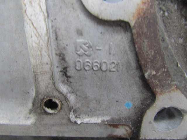 HINO 300 SERIES (N04C) FLYWHEEL BELL HOUSING P/NO 066021 - Motor és alkatrészek - Teherautó: 3 kép. HINO 300 SERIES (N04C) FLYWHEEL BELL HOUSING P/NO 066021 - Motor és alkatrészek - Teherautó: 3 kép.