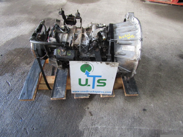 ISUZU 6 SPEED MANUAL GEARBOX P/NO MZ087 – TO257182 - Sebességváltó - Teherautó: 1 kép. ISUZU 6 SPEED MANUAL GEARBOX P/NO MZ087 – TO257182 - Sebességváltó - Teherautó: 1 kép.