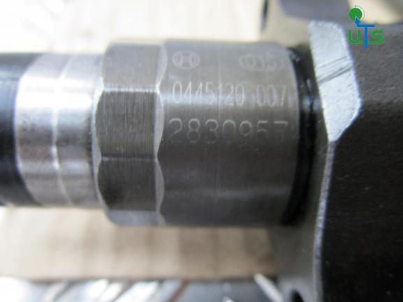 IVECO TECTOR 180E24/21 INJECTORS 6X P/NO 2830957 / 0445120007 - Üzemanyagrendszer - Teherautó: 2 kép. IVECO TECTOR 180E24/21 INJECTORS 6X P/NO 2830957 / 0445120007 - Üzemanyagrendszer - Teherautó: 2 kép.