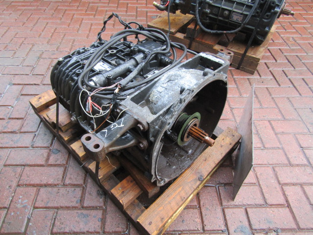 MAN TGL ZF65850 ECOLITE GEARBOX - Sebességváltó - Teherautó: 2 kép. MAN TGL ZF65850 ECOLITE GEARBOX - Sebességváltó - Teherautó: 2 kép.