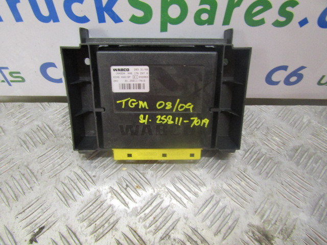 MAN TGM ECAS ECU WABCO P/NO 446 170 2070 MAN P/NO 81.25811.7019 - ECU - Teherautó: 1 kép. MAN TGM ECAS ECU WABCO P/NO 446 170 2070 MAN P/NO 81.25811.7019 - ECU - Teherautó: 1 kép.