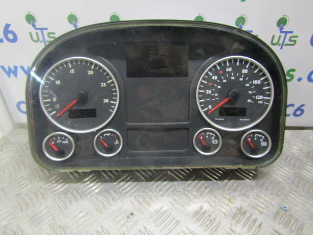 MAN TGM / TGS CLOCK CLUSTER 81.27202.6229 - Elektromos rendszer - Teherautó: 1 kép. MAN TGM / TGS CLOCK CLUSTER 81.27202.6229 - Elektromos rendszer - Teherautó: 1 kép.