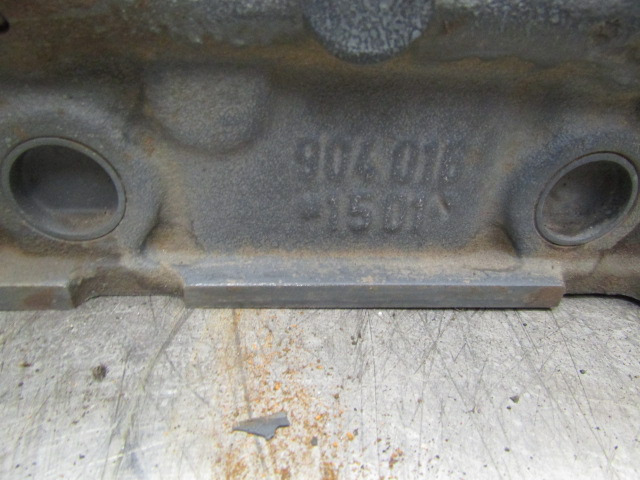 MERCEDES ATEGO 815 CYLINDER HEAD P/NO 9040161501 - Motor és alkatrészek - Teherautó: 3 kép. MERCEDES ATEGO 815 CYLINDER HEAD P/NO 9040161501 - Motor és alkatrészek - Teherautó: 3 kép.