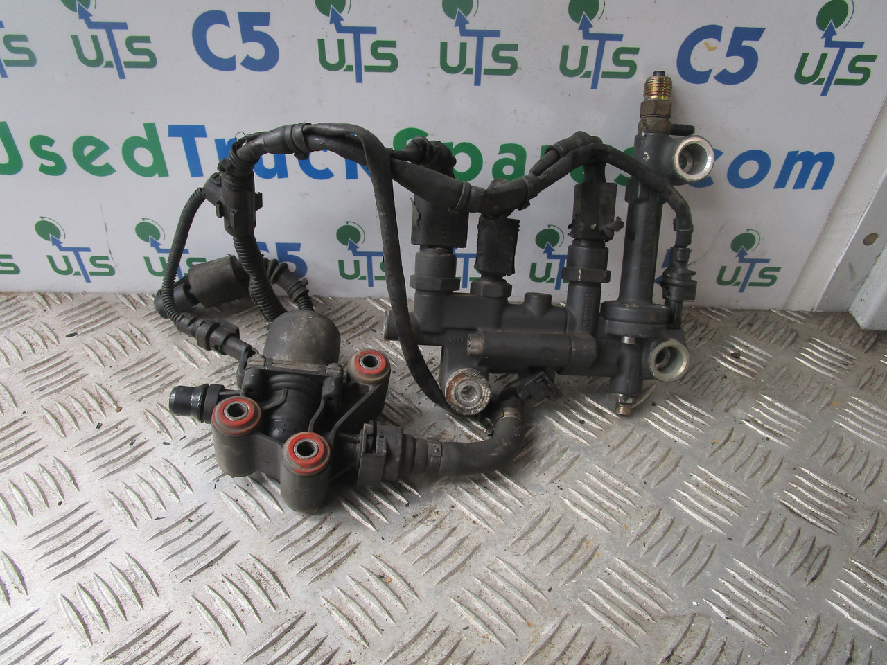MERCEDES ATEGO / AXOR EURO 5 ADBLUE DOSING PUMP - Motor és alkatrészek - Teherautó: 1 kép. MERCEDES ATEGO / AXOR EURO 5 ADBLUE DOSING PUMP - Motor és alkatrészek - Teherautó: 1 kép.