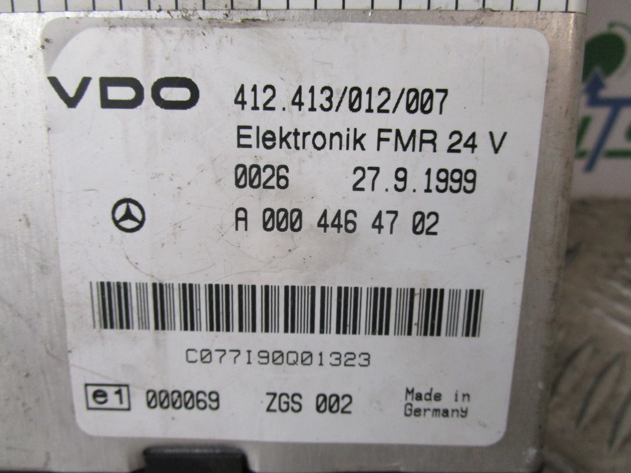 MERCEDES ATEGO FMR UNIT P/NO A0004464702 - Elektromos rendszer - Teherautó: 2 kép. MERCEDES ATEGO FMR UNIT P/NO A0004464702 - Elektromos rendszer - Teherautó: 2 kép.